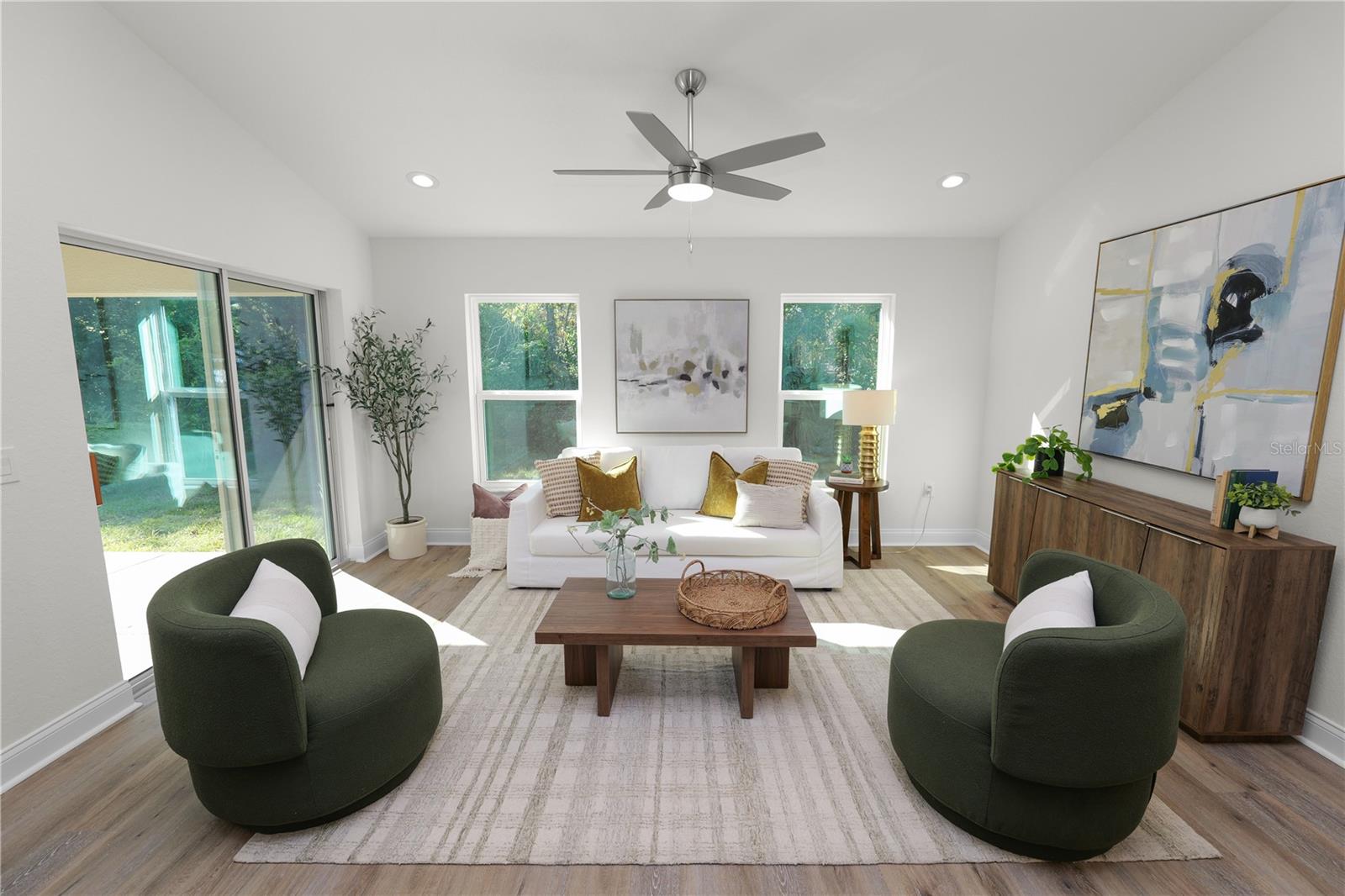 Image 16 of 42 For 745 Parker Street