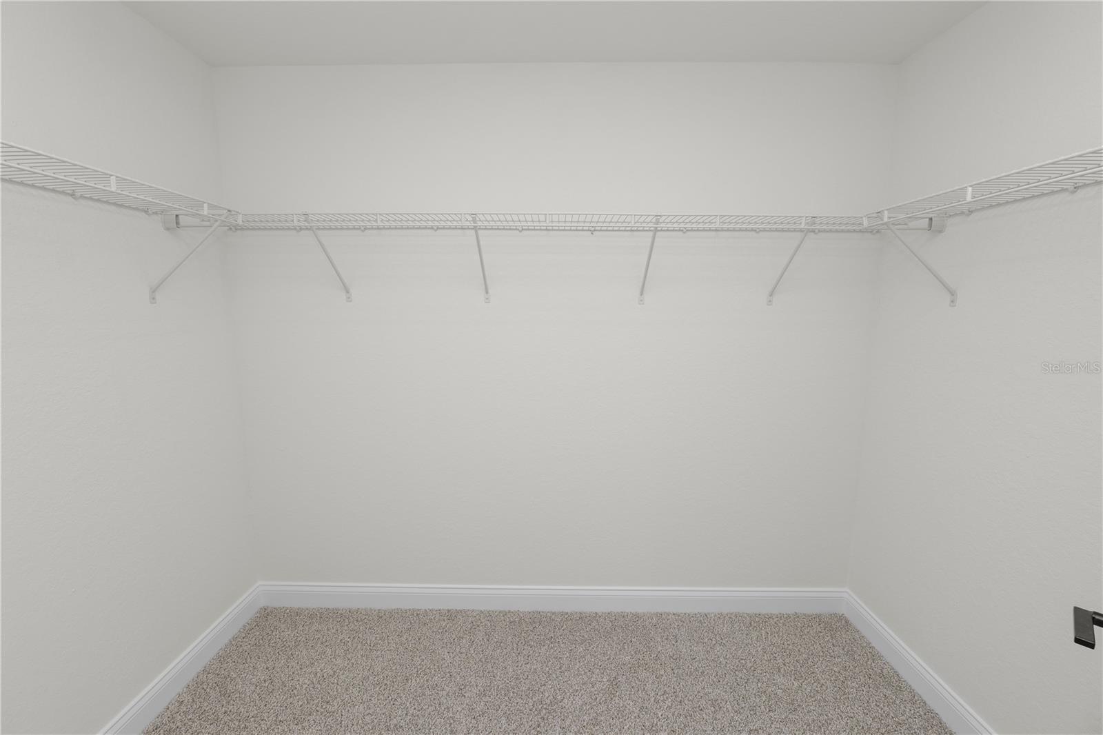 Image 25 of 42 For 745 Parker Street