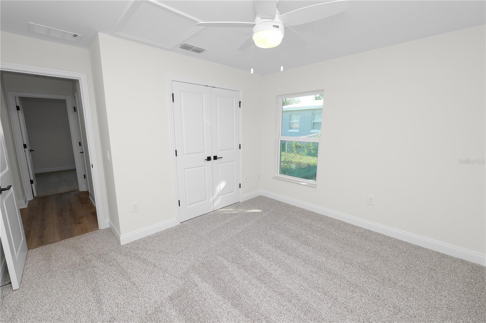 Image 29 of 42 For 745 Parker Street