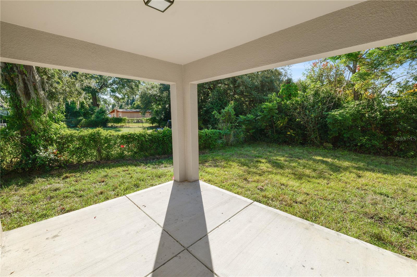 Image 32 of 42 For 745 Parker Street