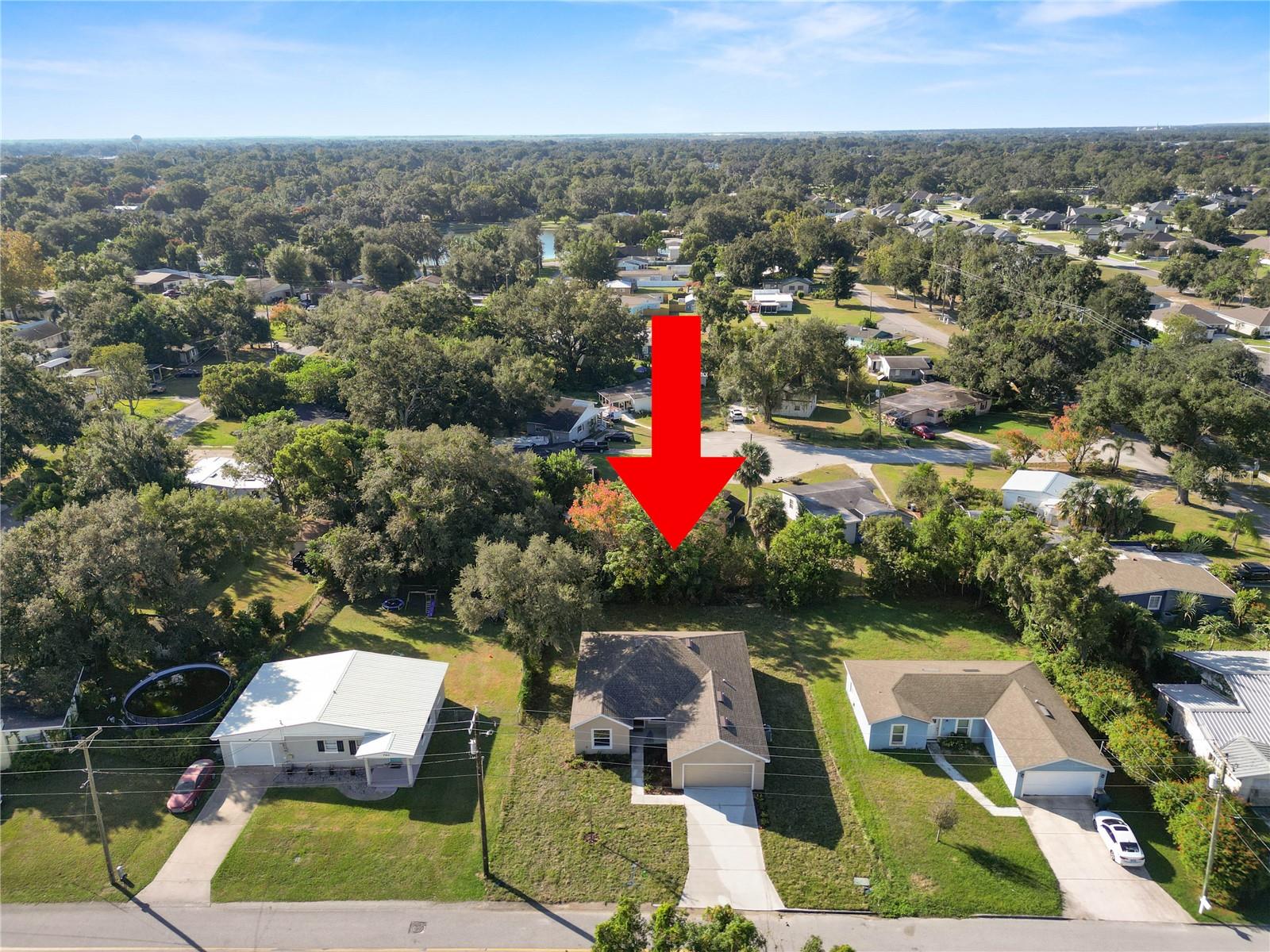 Image 36 of 42 For 745 Parker Street