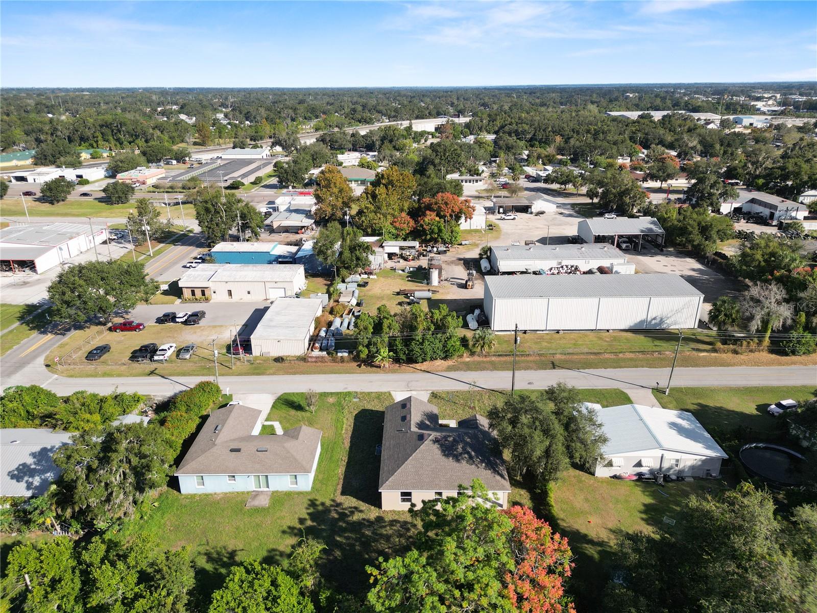 Image 40 of 42 For 745 Parker Street