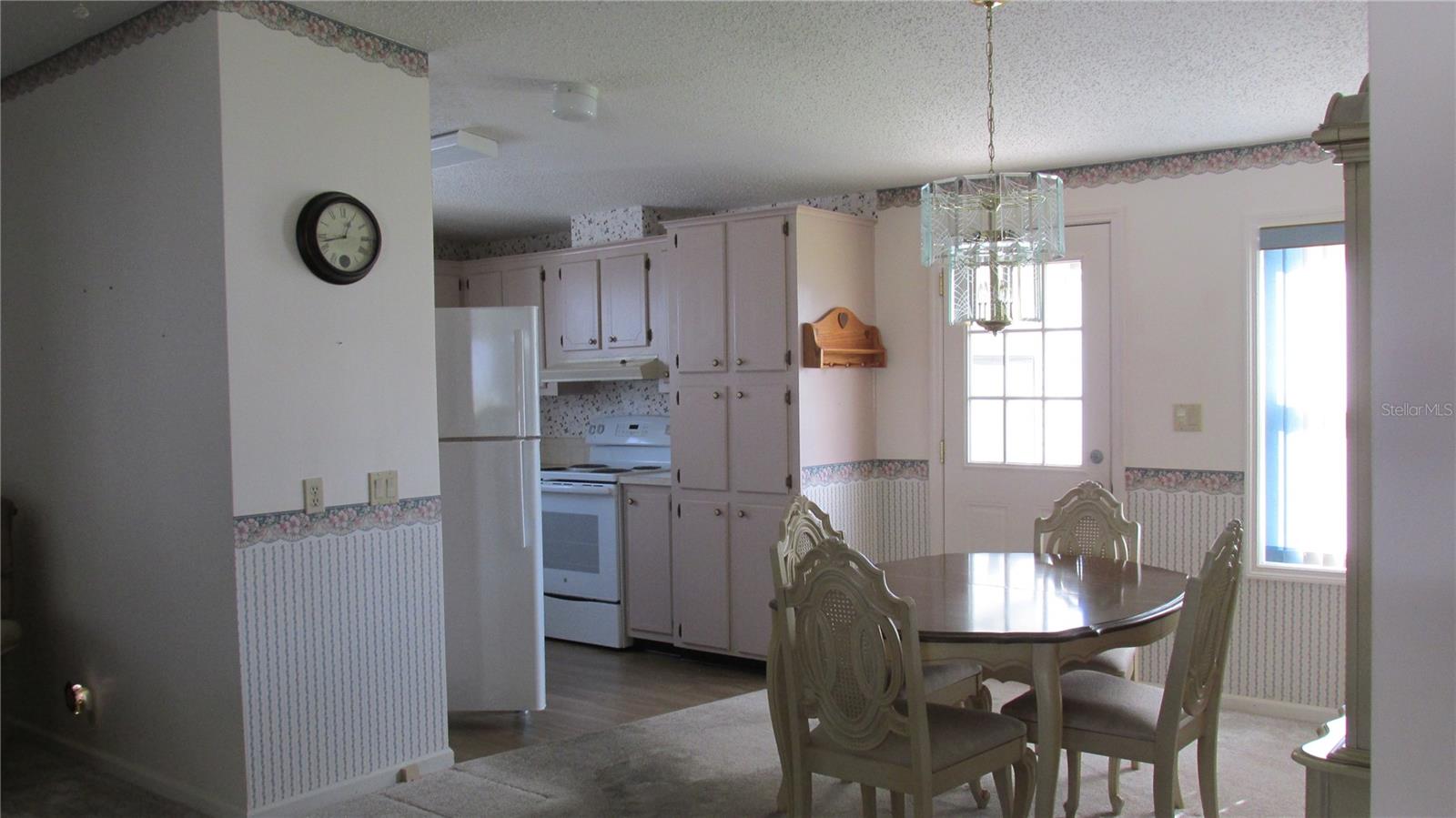 Image 6 of 21 For 253 Ramsgate Way