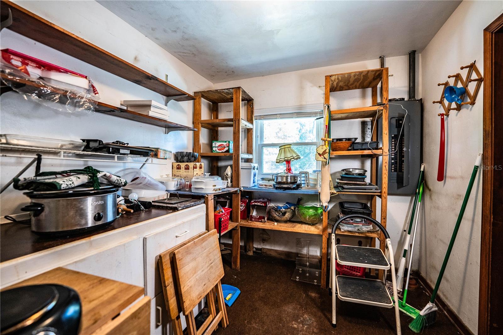 Image 16 of 62 For 3825 Swindell Road