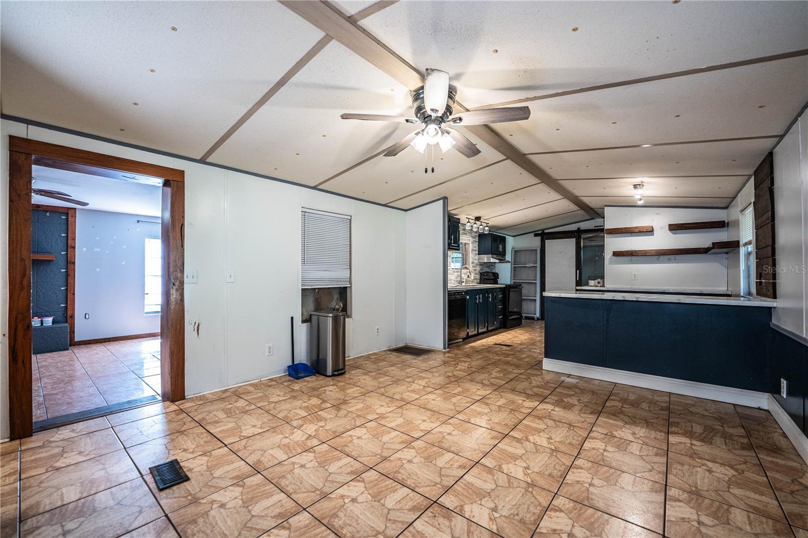 Image 42 of 62 For 3825 Swindell Road