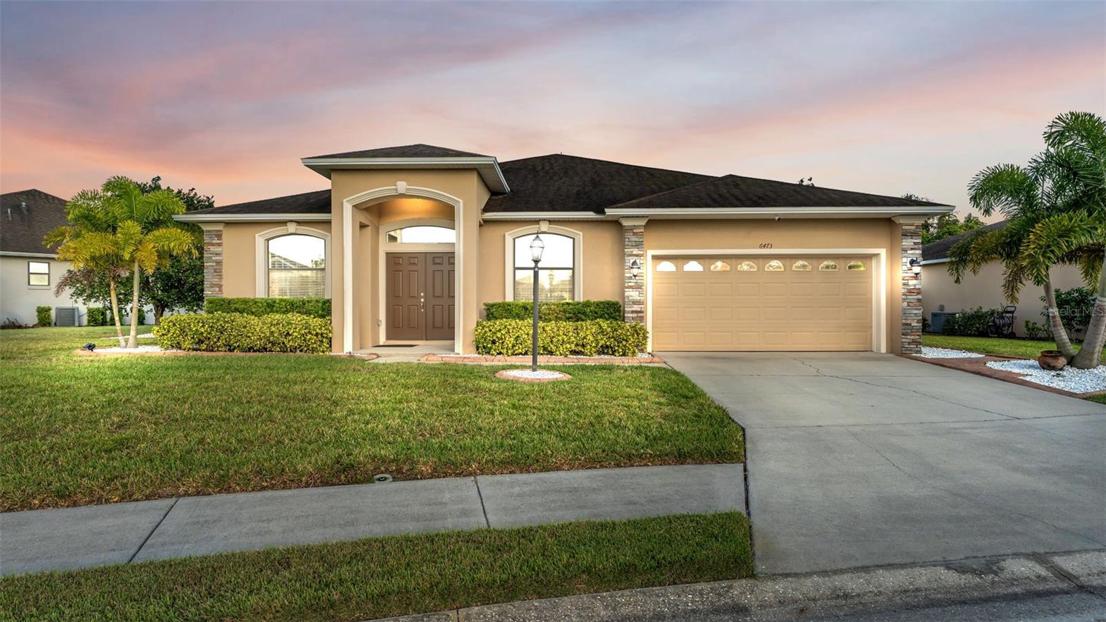 Image 38 of 40 For 6473 Royal Preserve Drive