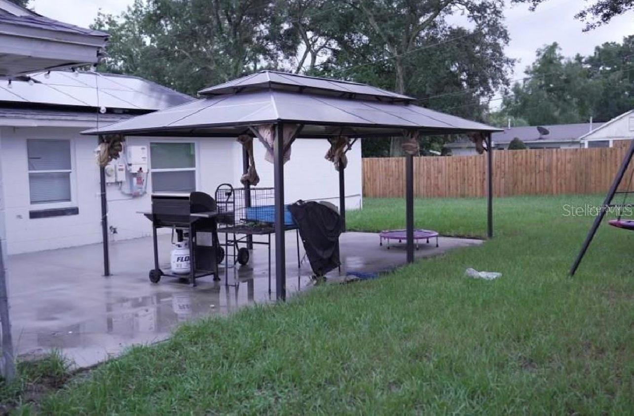 Image 18 of 18 For 5832 Holmes Drive