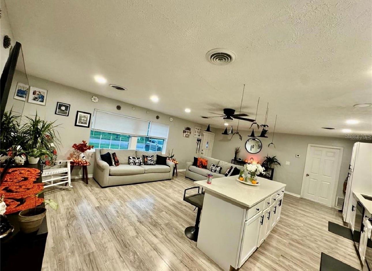 Image 2 of 18 For 5832 Holmes Drive