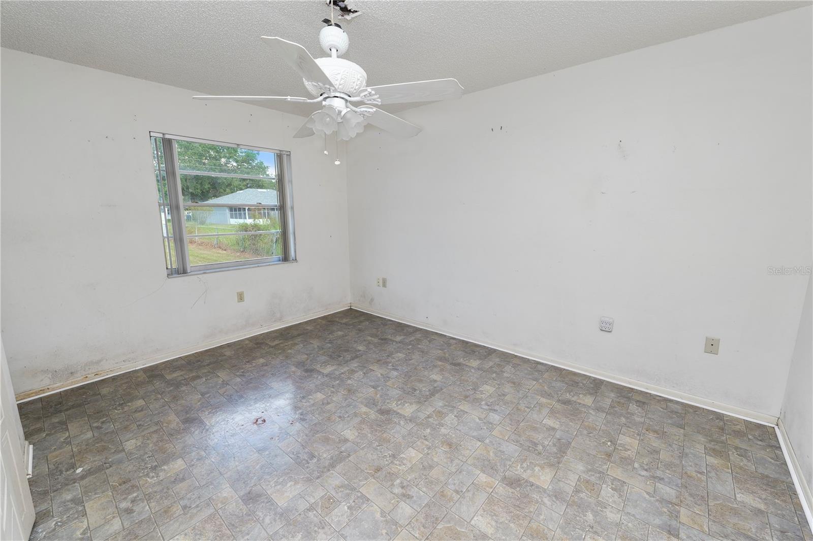 Image 11 of 24 For 2912 Woodcrest Lane