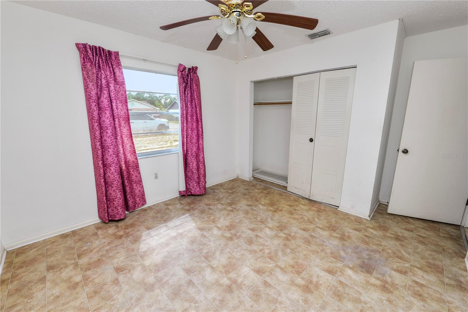 Image 13 of 24 For 2912 Woodcrest Lane