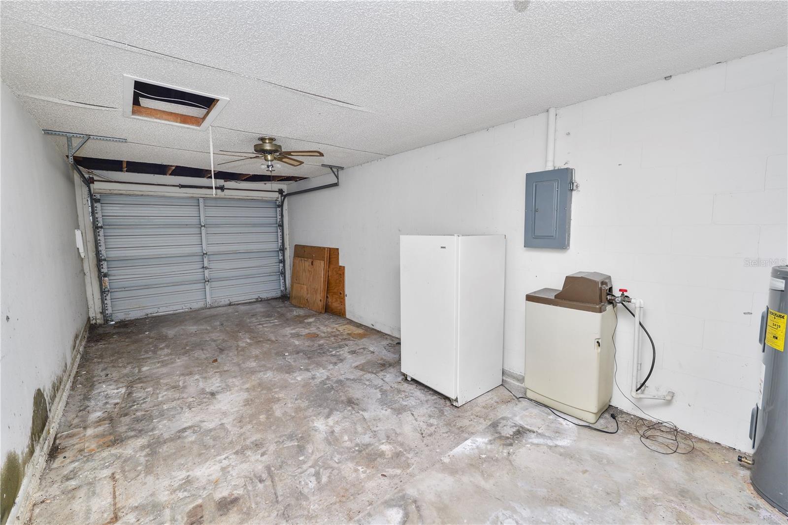 Image 21 of 24 For 2912 Woodcrest Lane