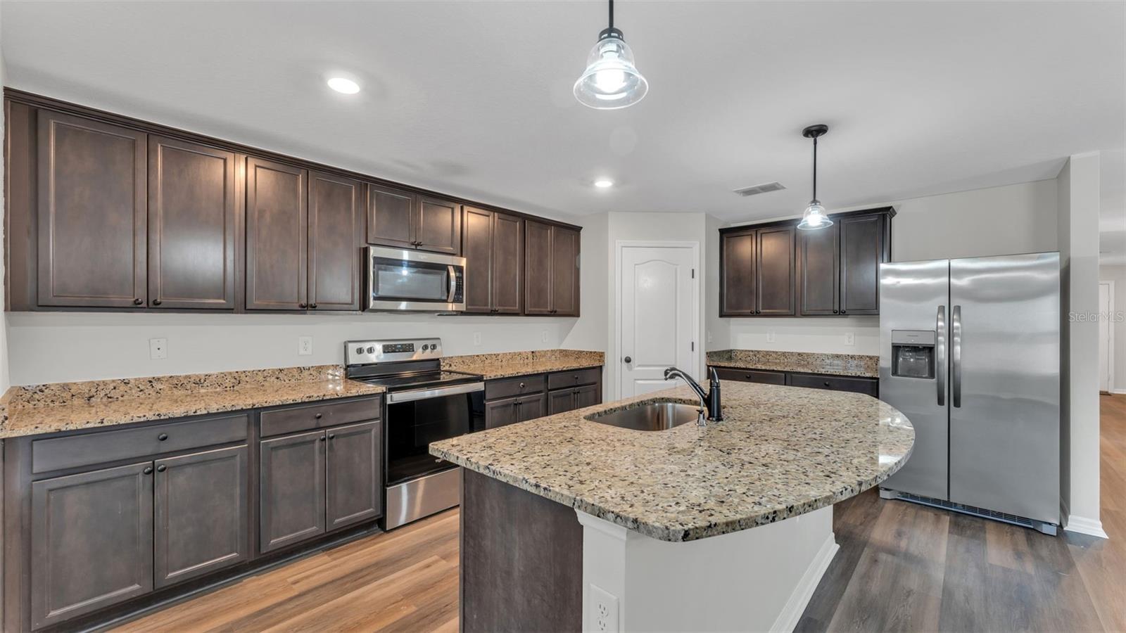 Image 3 of 13 For 1415 Swan Lake Circle