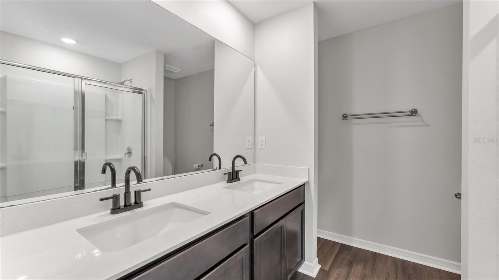 Image 5 of 13 For 1415 Swan Lake Circle