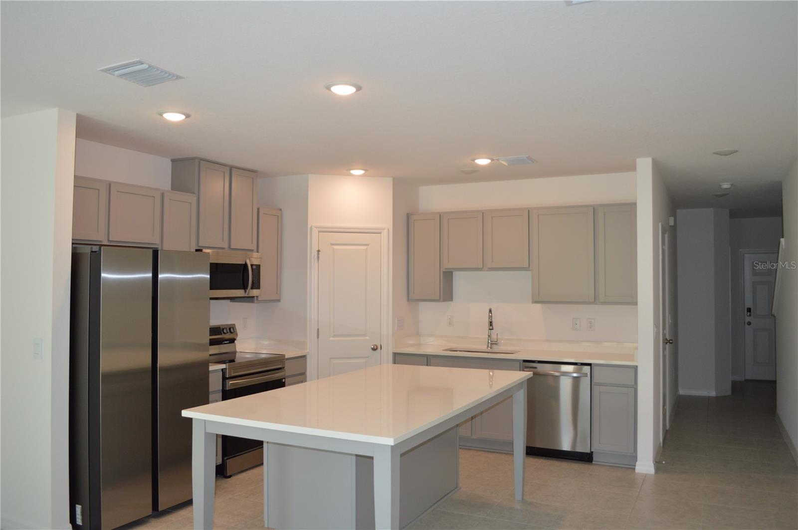 Image 2 of 8 For 4054 Collegiate Boulevard
