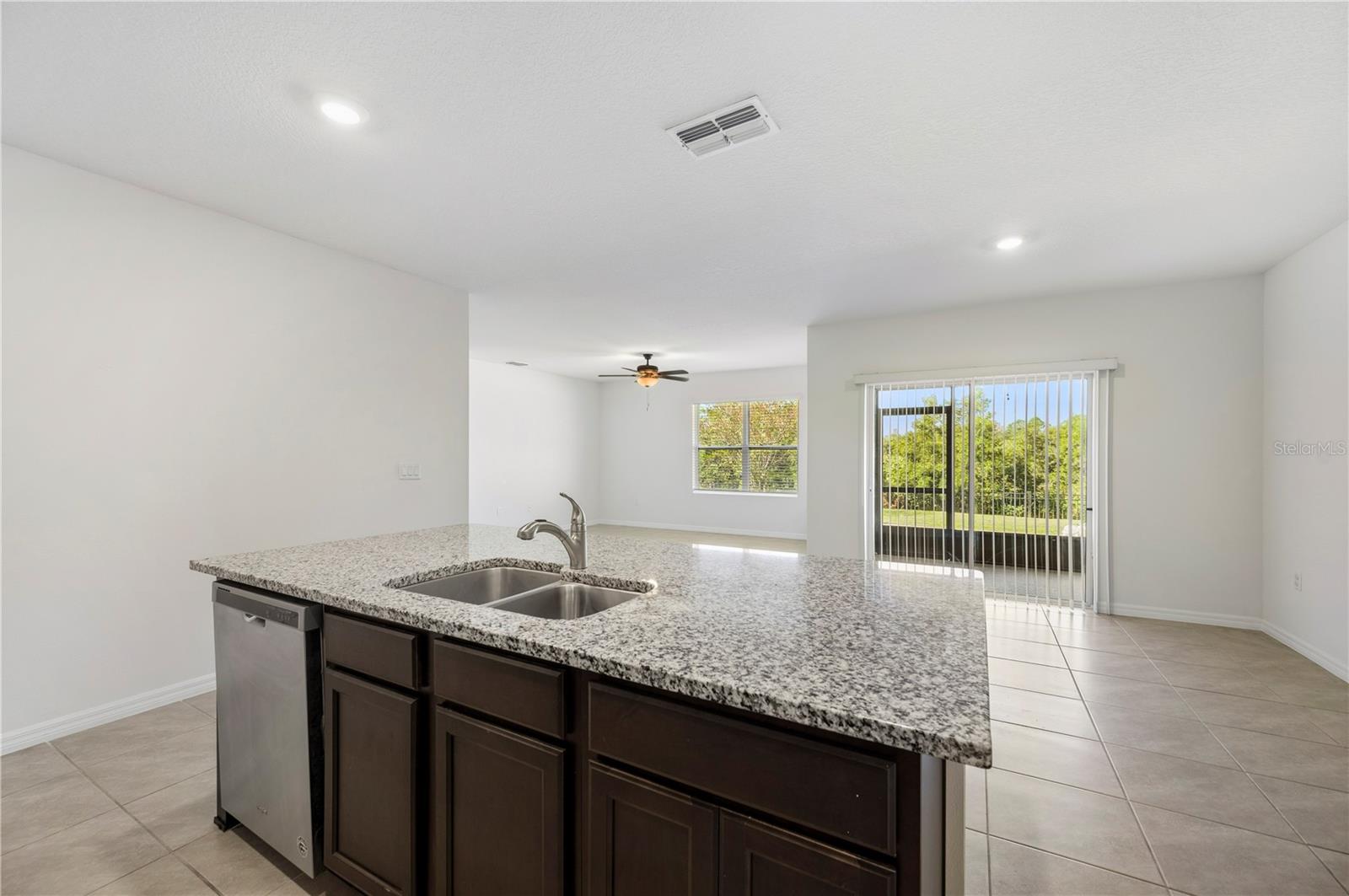 Image 20 of 41 For 2719 Grandbury Grove Road