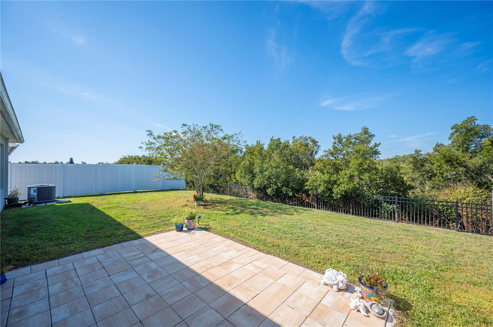 Image 32 of 41 For 2719 Grandbury Grove Road