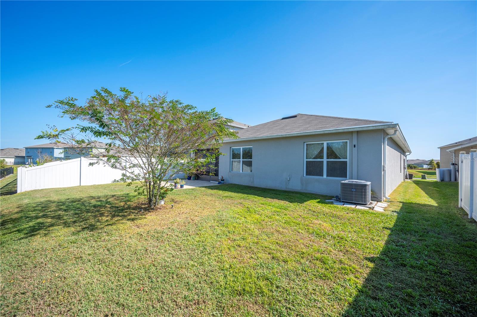 Image 33 of 41 For 2719 Grandbury Grove Road