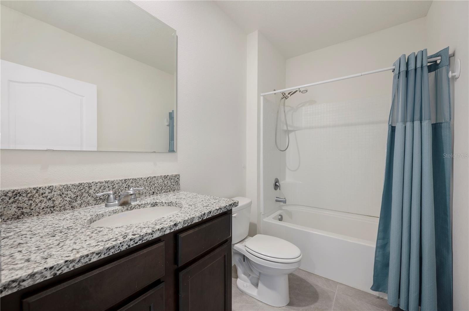 Image 8 of 41 For 2719 Grandbury Grove Road