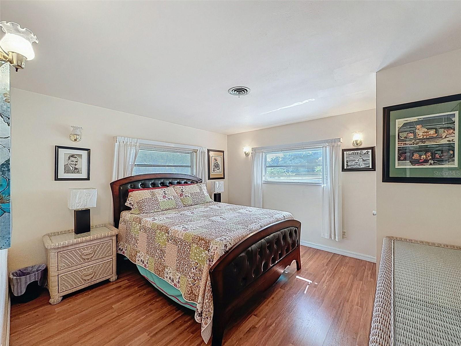 Image 25 of 47 For 34739 Hibiscus Drive