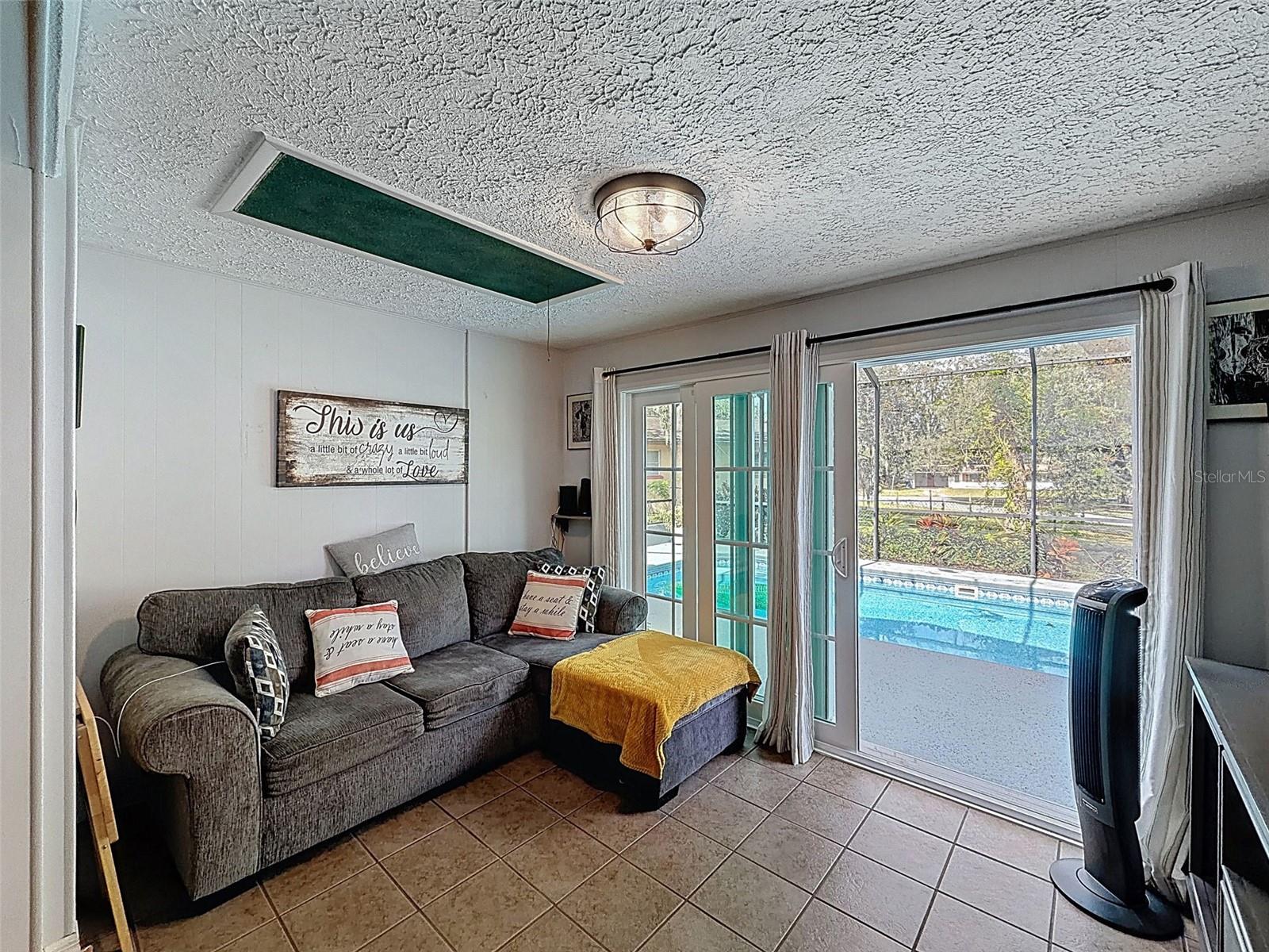 Image 30 of 47 For 34739 Hibiscus Drive