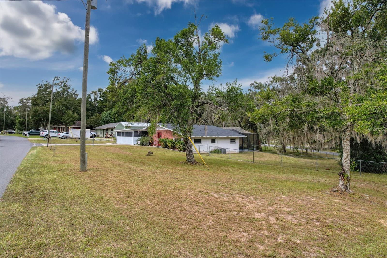 Image 41 of 47 For 34739 Hibiscus Drive