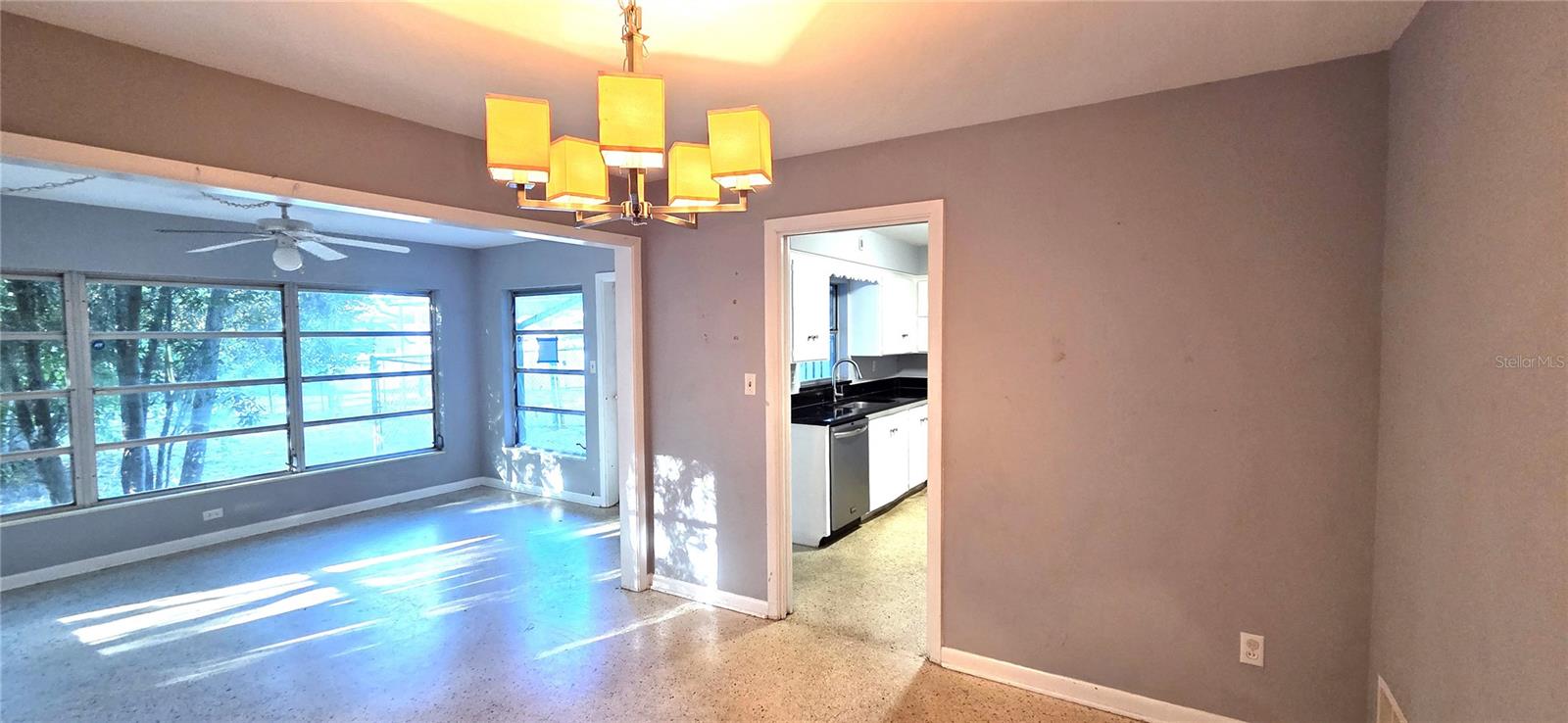 Image 16 of 53 For 6 Golfview Circle Ne