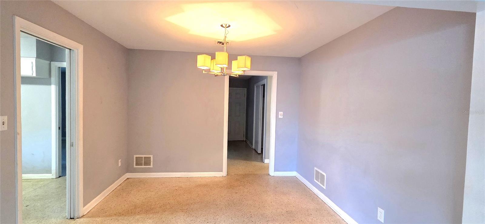 Image 19 of 53 For 6 Golfview Circle Ne