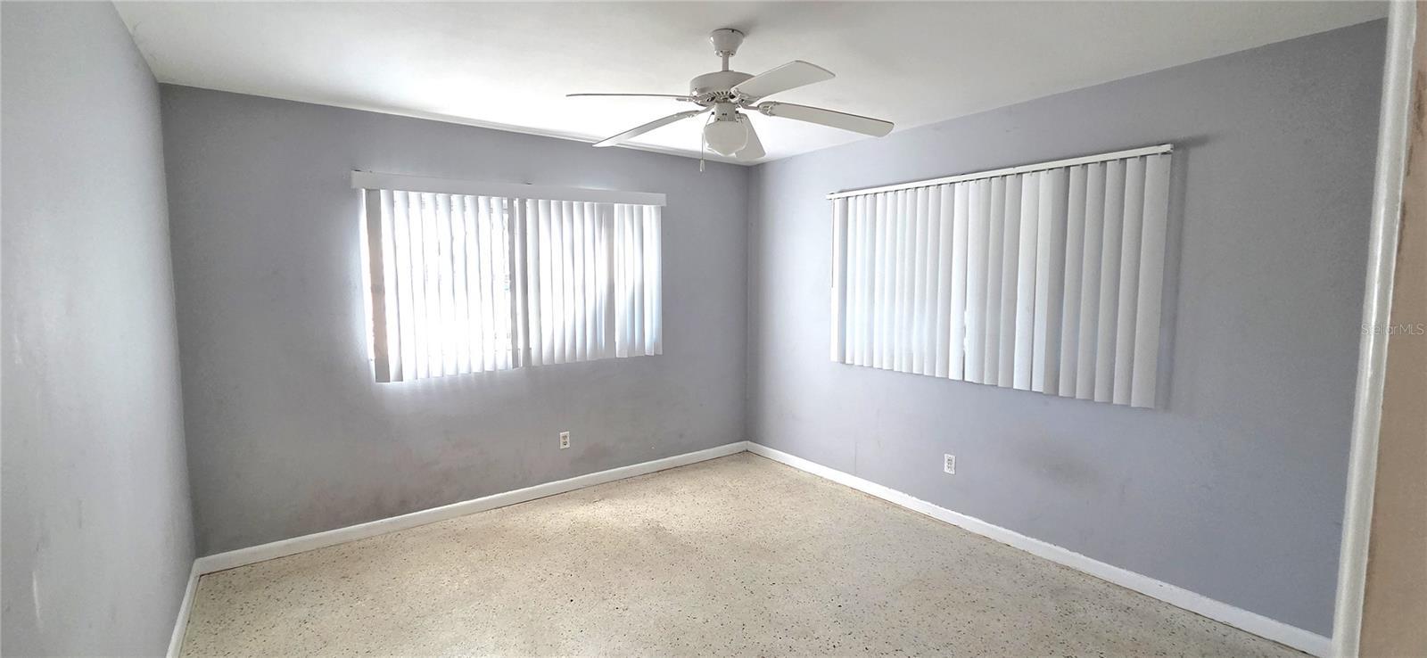 Image 22 of 53 For 6 Golfview Circle Ne