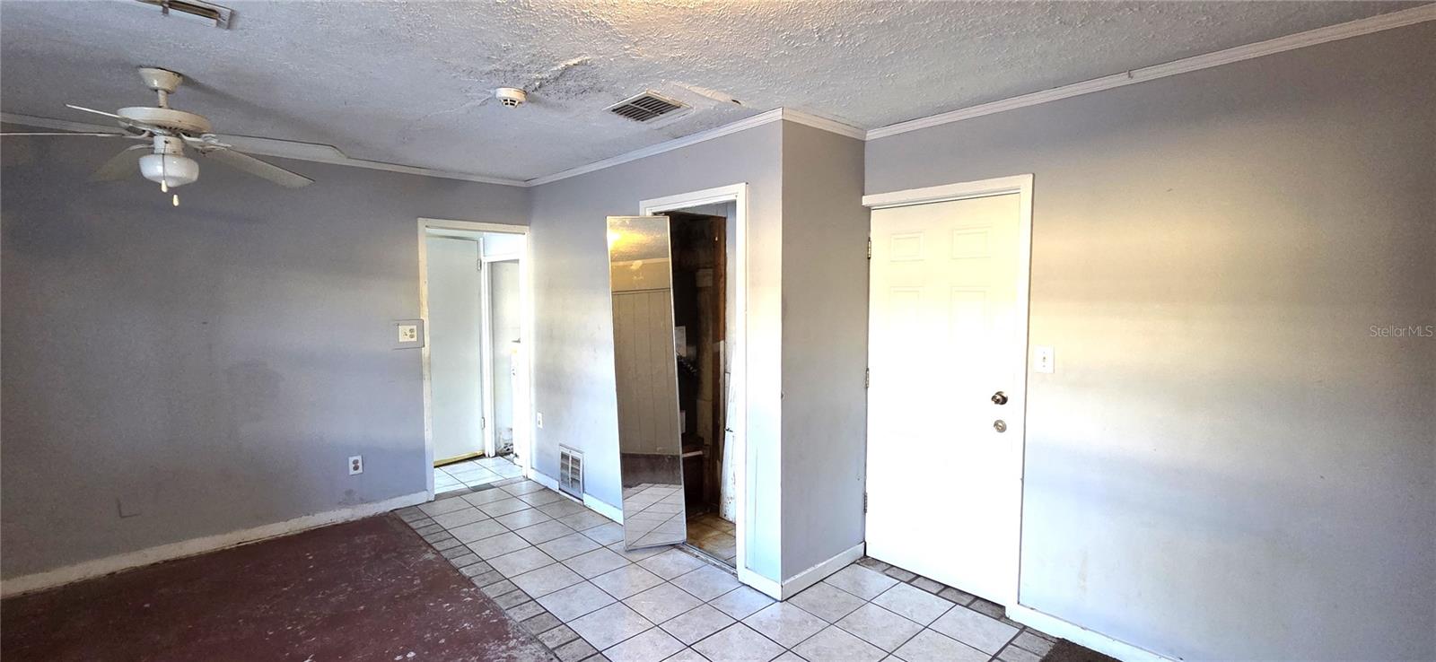 Image 33 of 53 For 6 Golfview Circle Ne