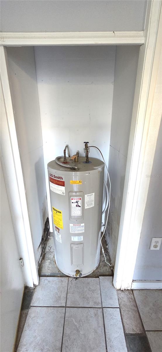 Image 38 of 53 For 6 Golfview Circle Ne