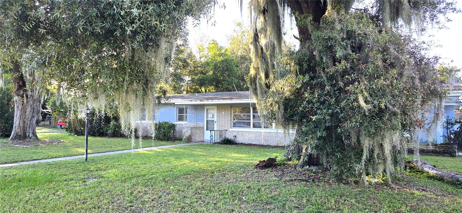 Image 4 of 53 For 6 Golfview Circle Ne