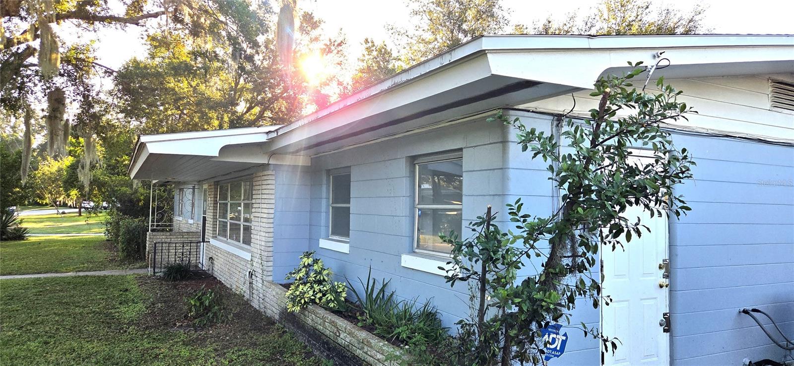 Image 47 of 53 For 6 Golfview Circle Ne