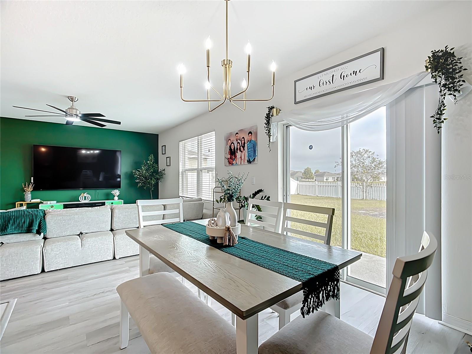 Image 22 of 67 For 605 Honey Bell Road