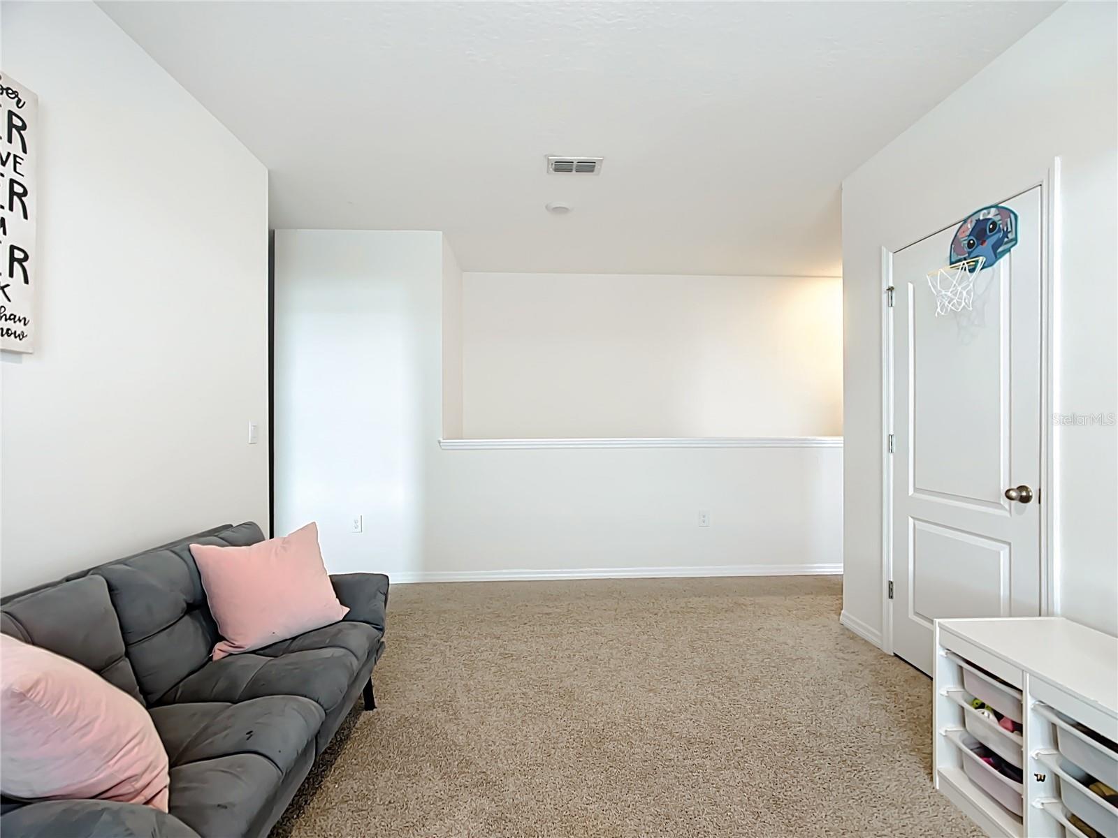 Image 46 of 67 For 605 Honey Bell Road