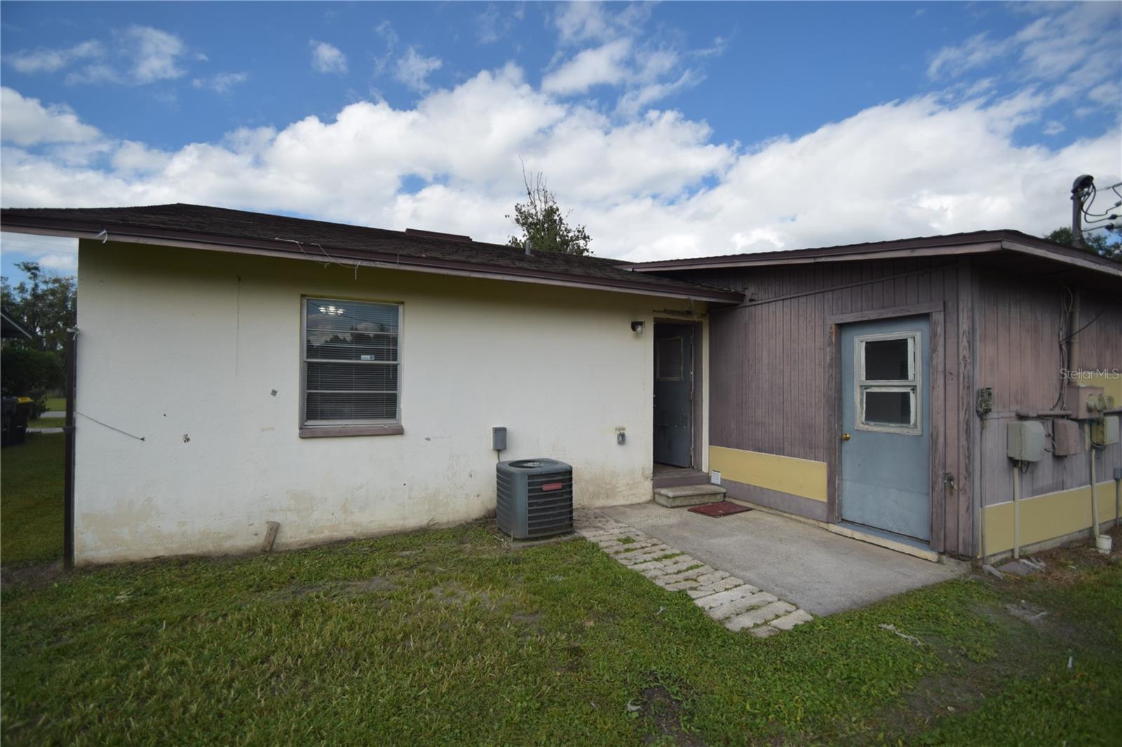 Image 10 of 15 For 115 Leelon Road 115