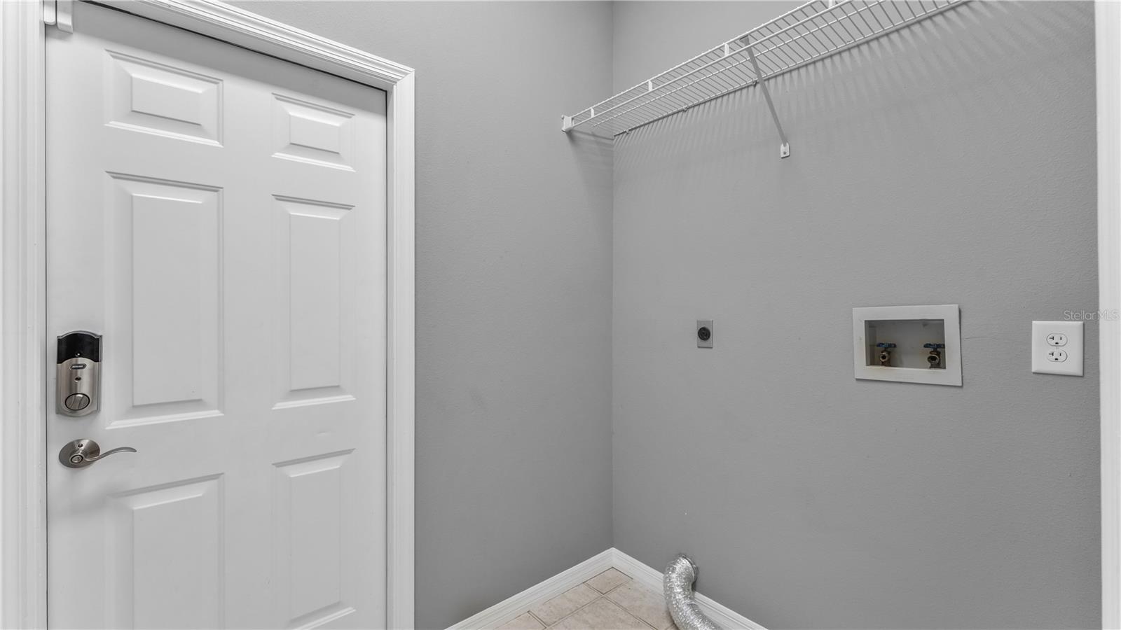 Image 16 of 50 For 959 Hamilton Place Lane