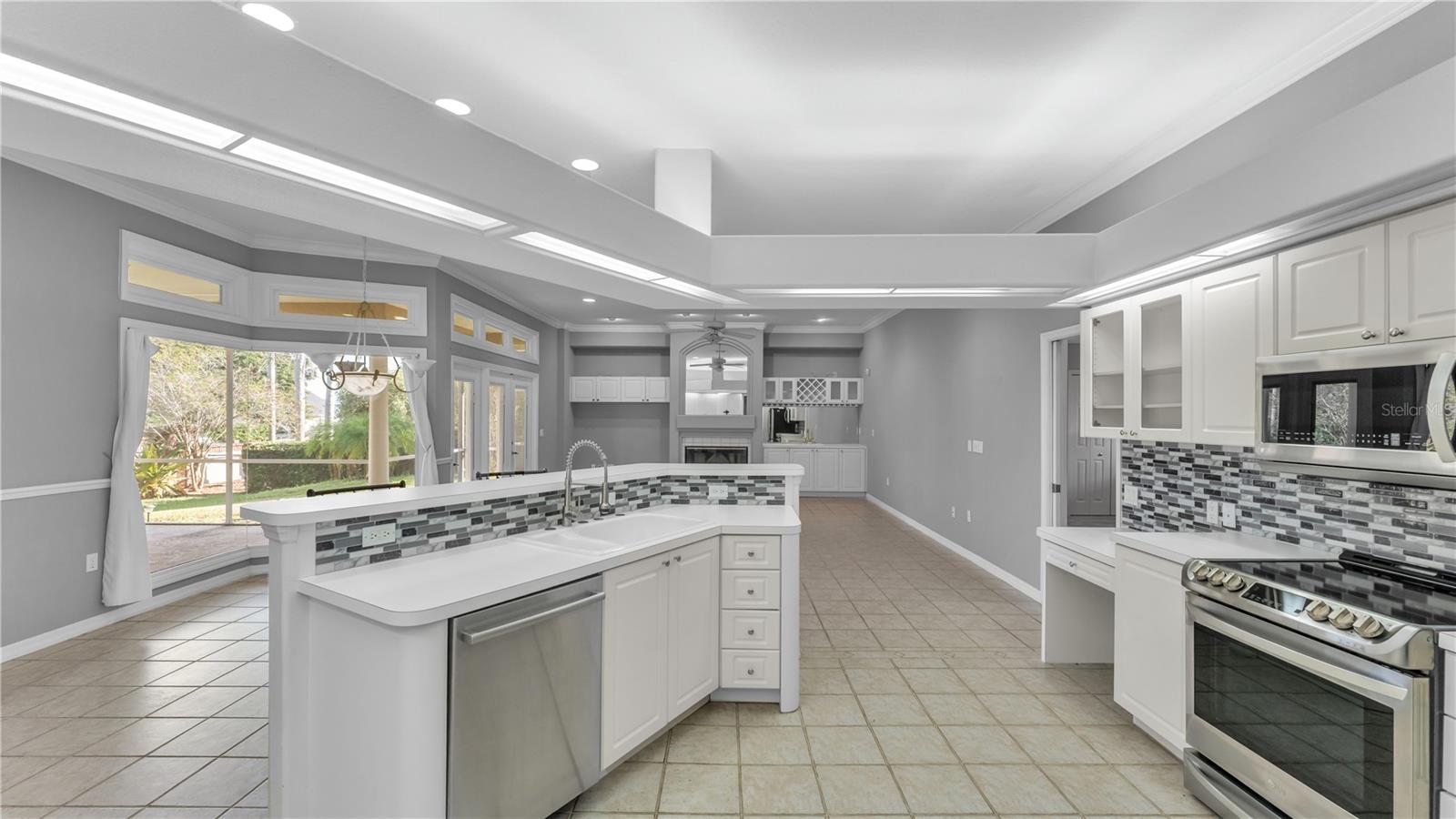 Image 19 of 50 For 959 Hamilton Place Lane