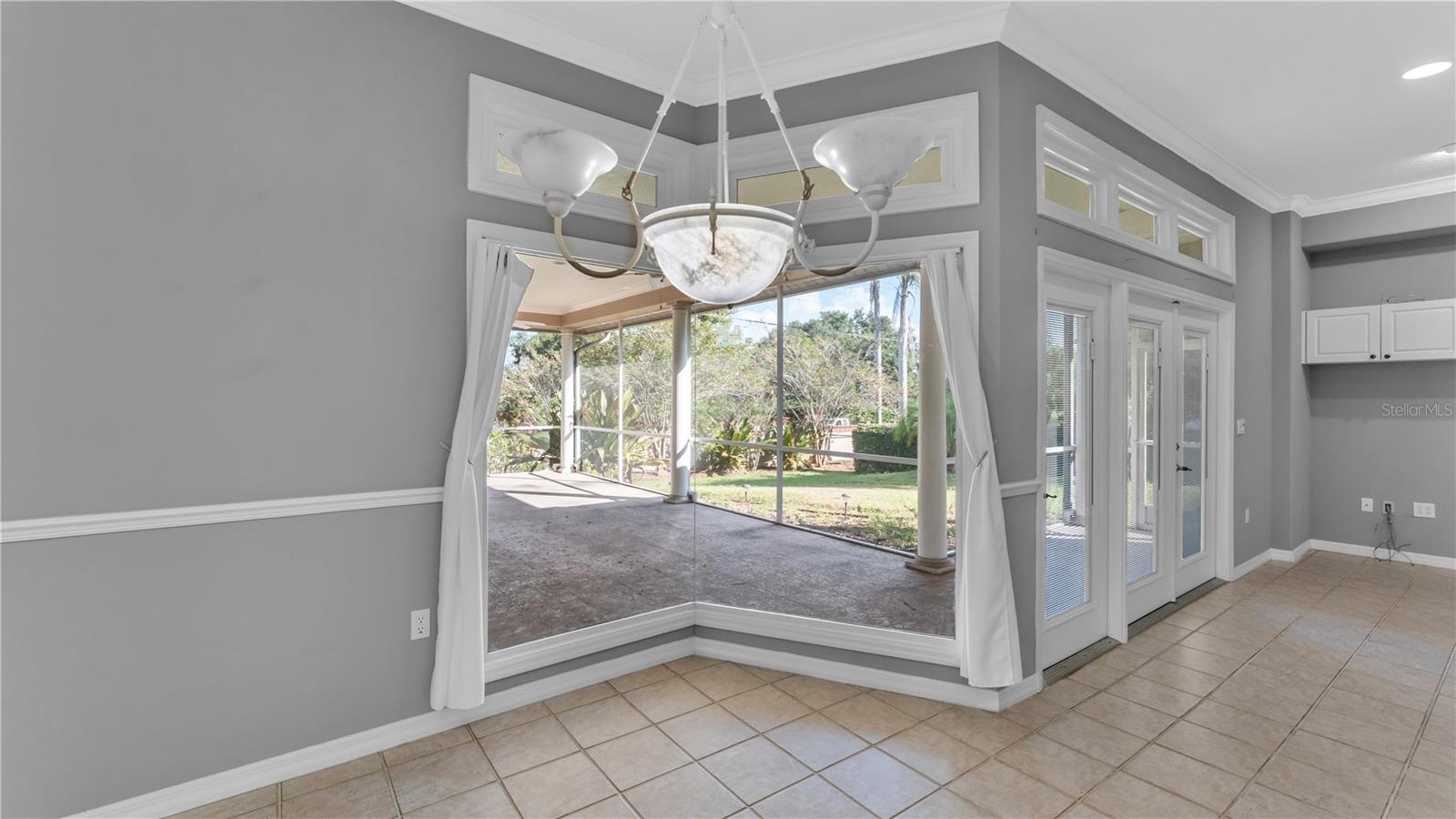 Image 23 of 50 For 959 Hamilton Place Lane