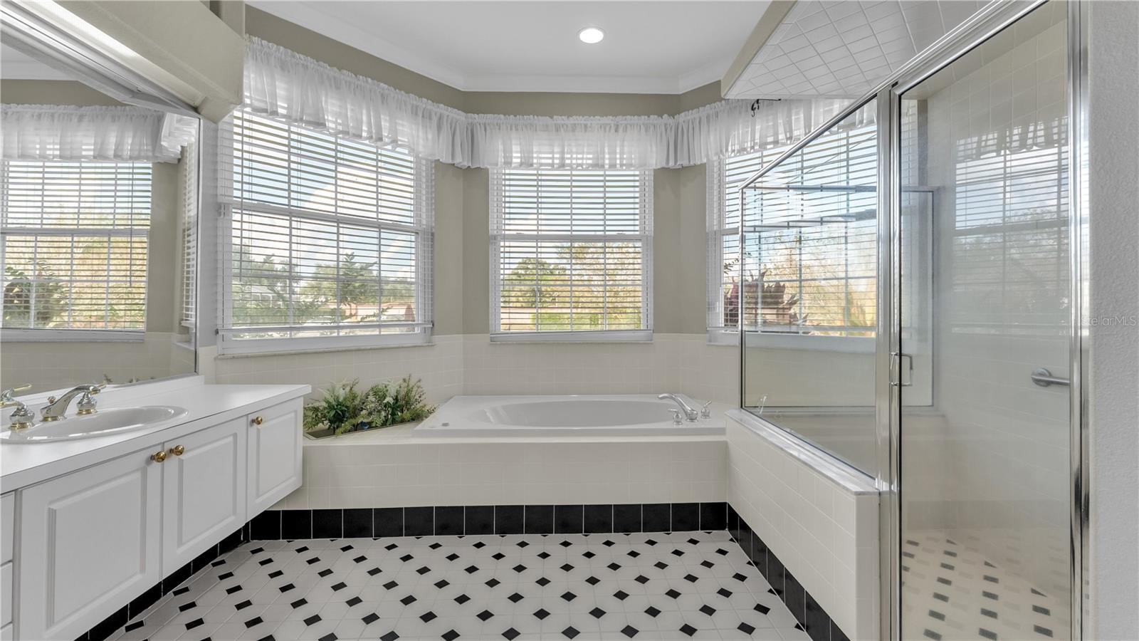 Image 31 of 50 For 959 Hamilton Place Lane