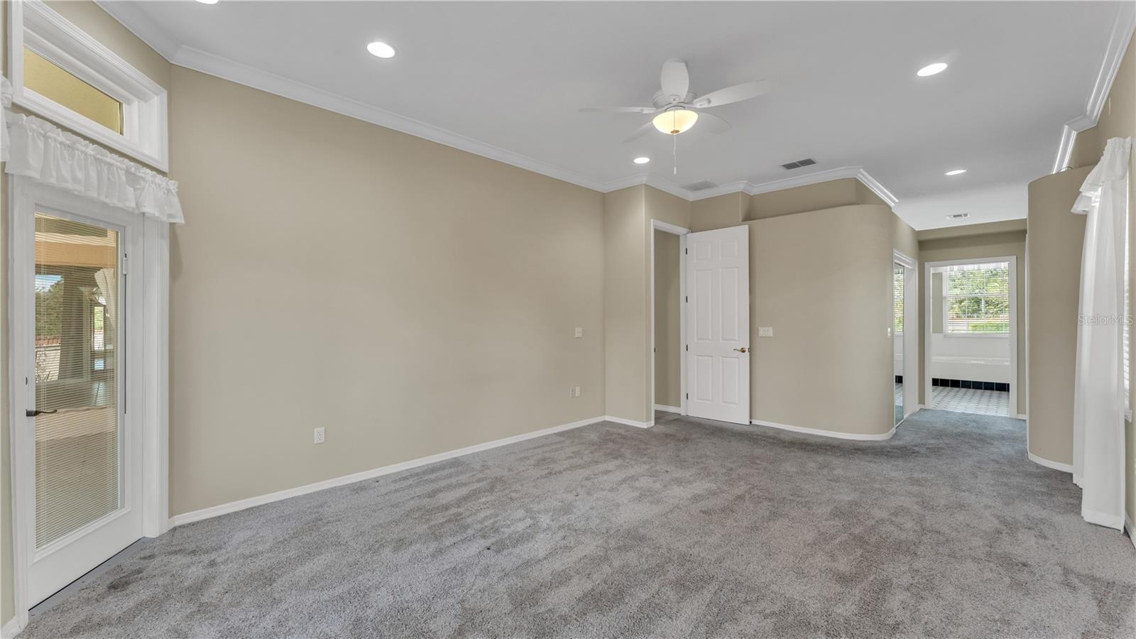 Image 33 of 50 For 959 Hamilton Place Lane