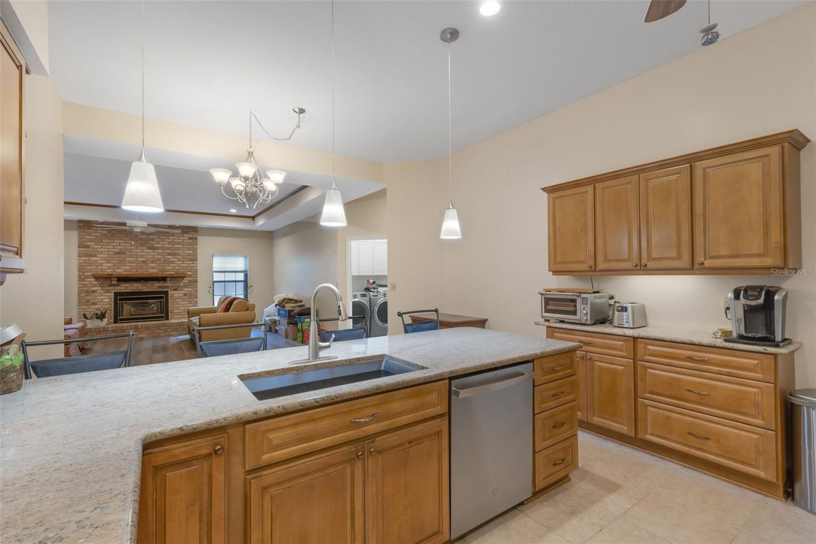 Image 11 of 39 For 6602 Forestwood Drive W