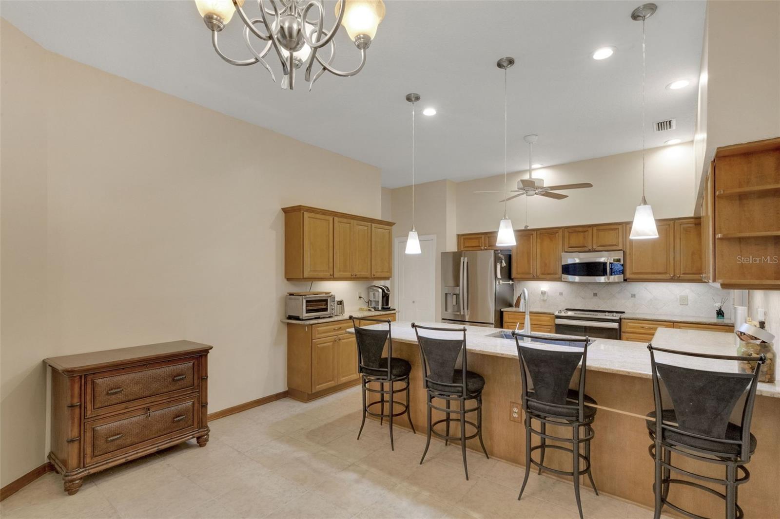 Image 6 of 39 For 6602 Forestwood Drive W