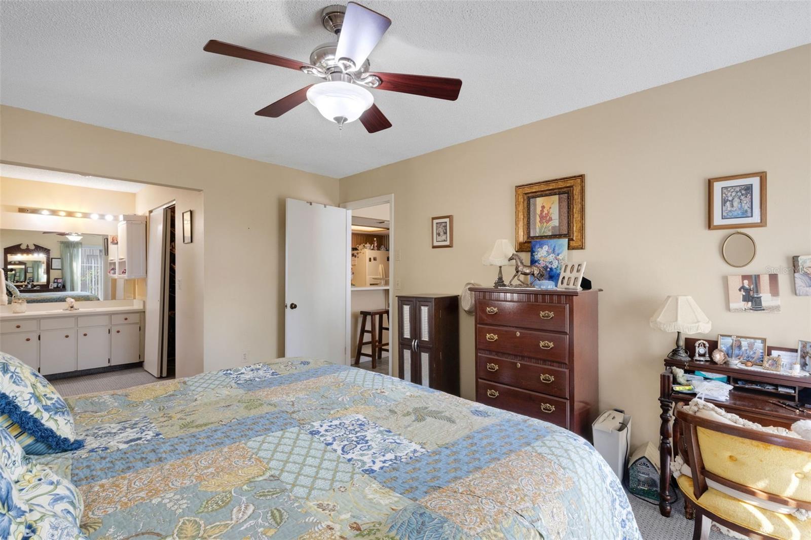 Image 17 of 33 For 1880 Crystal Lake Drive 26