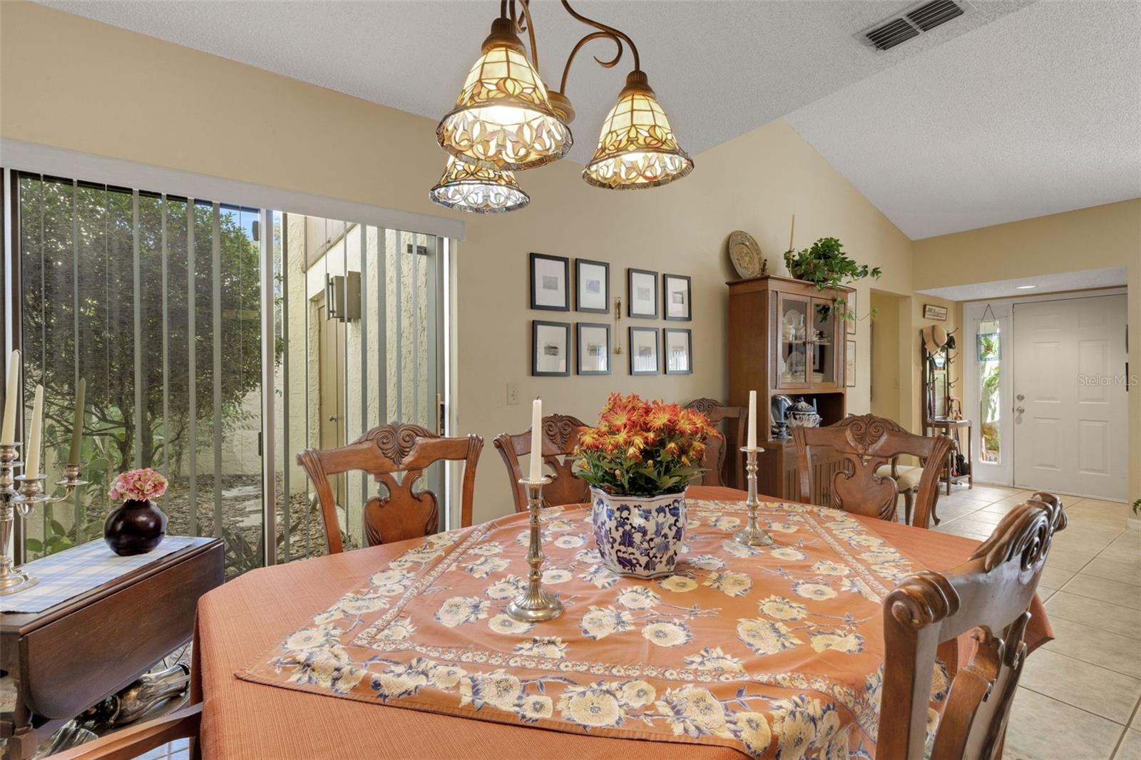 Image 5 of 33 For 1880 Crystal Lake Drive 26