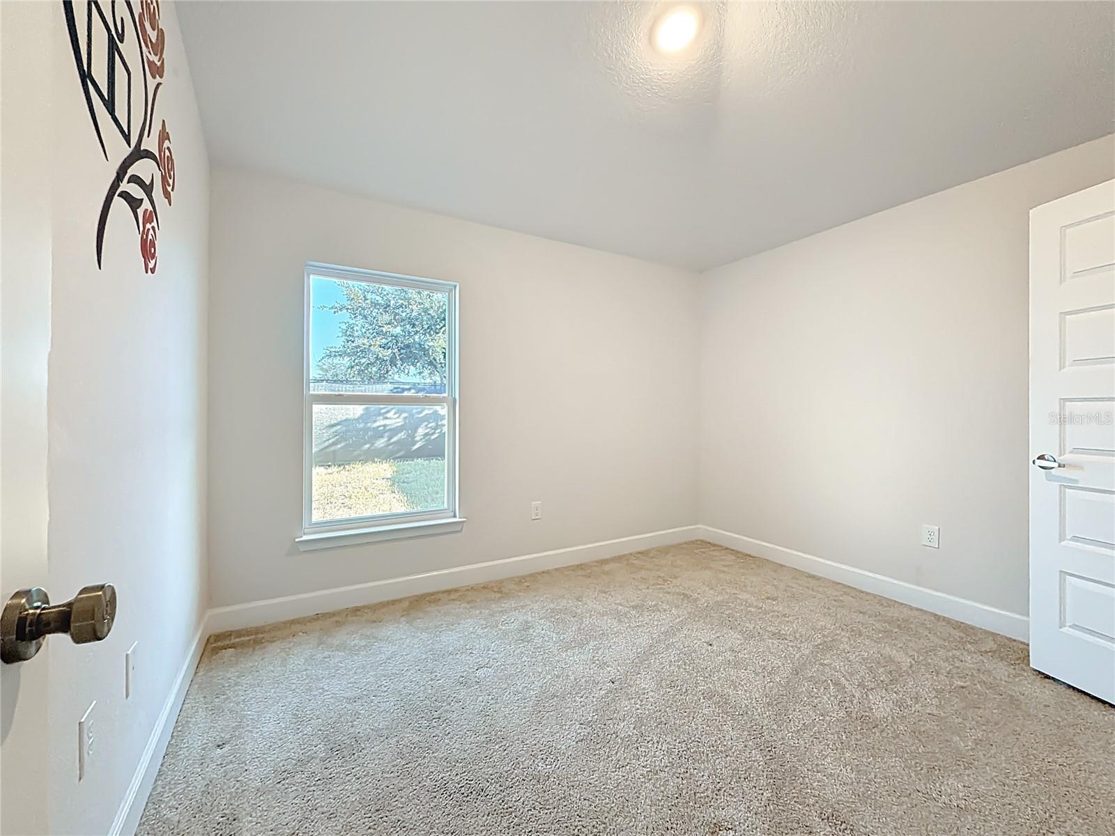 Image 15 of 32 For 1106 Yumuri Street