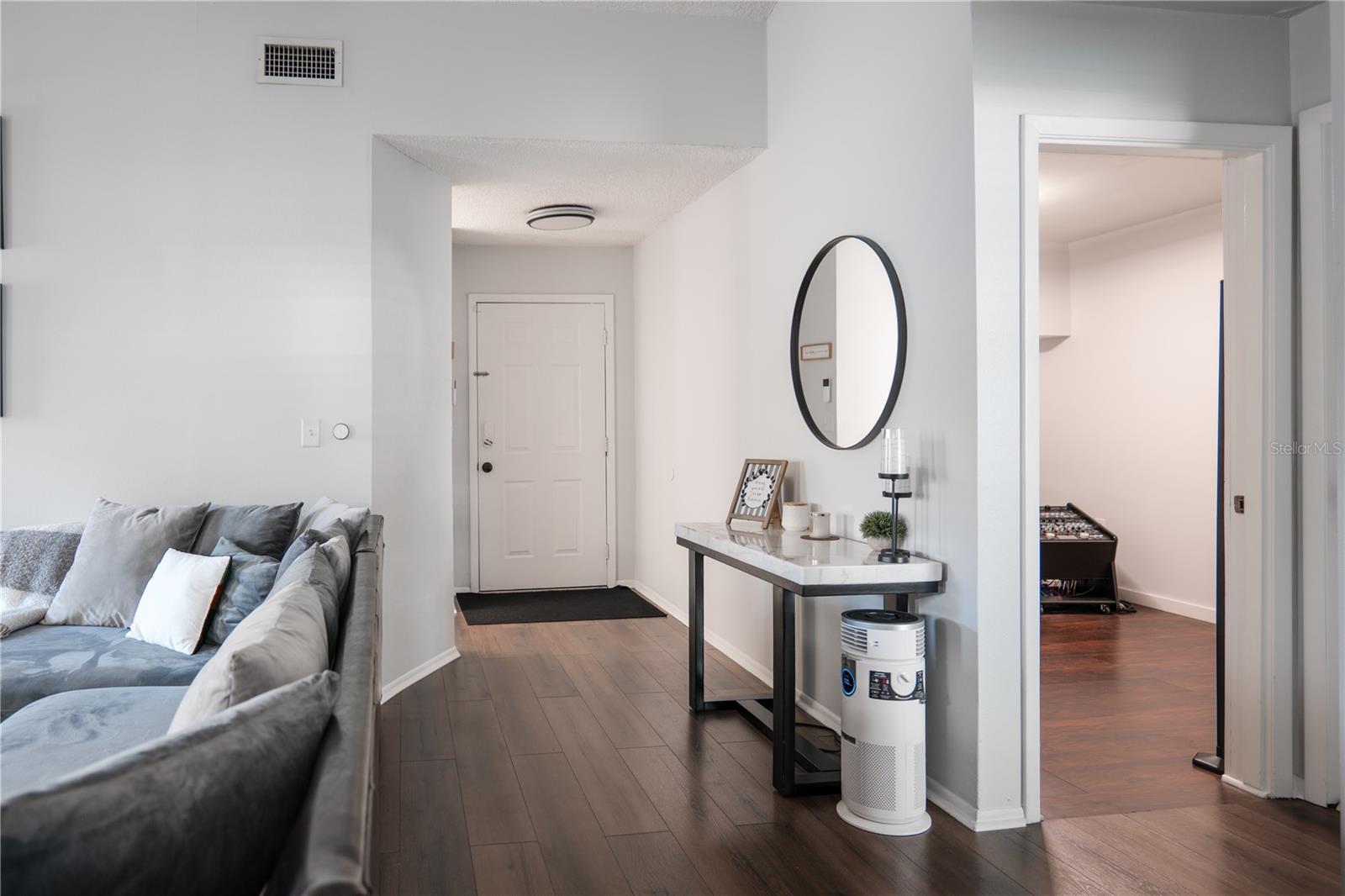 Image 3 of 23 For 6325 Doe Circle E