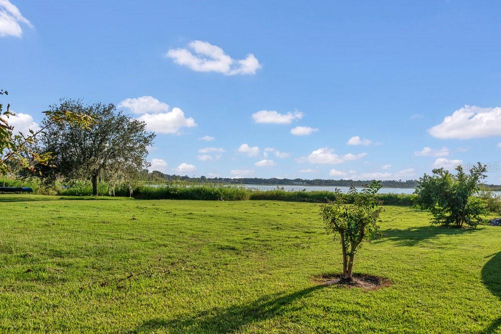 Image 35 of 43 For 427 Longfellow Boulevard