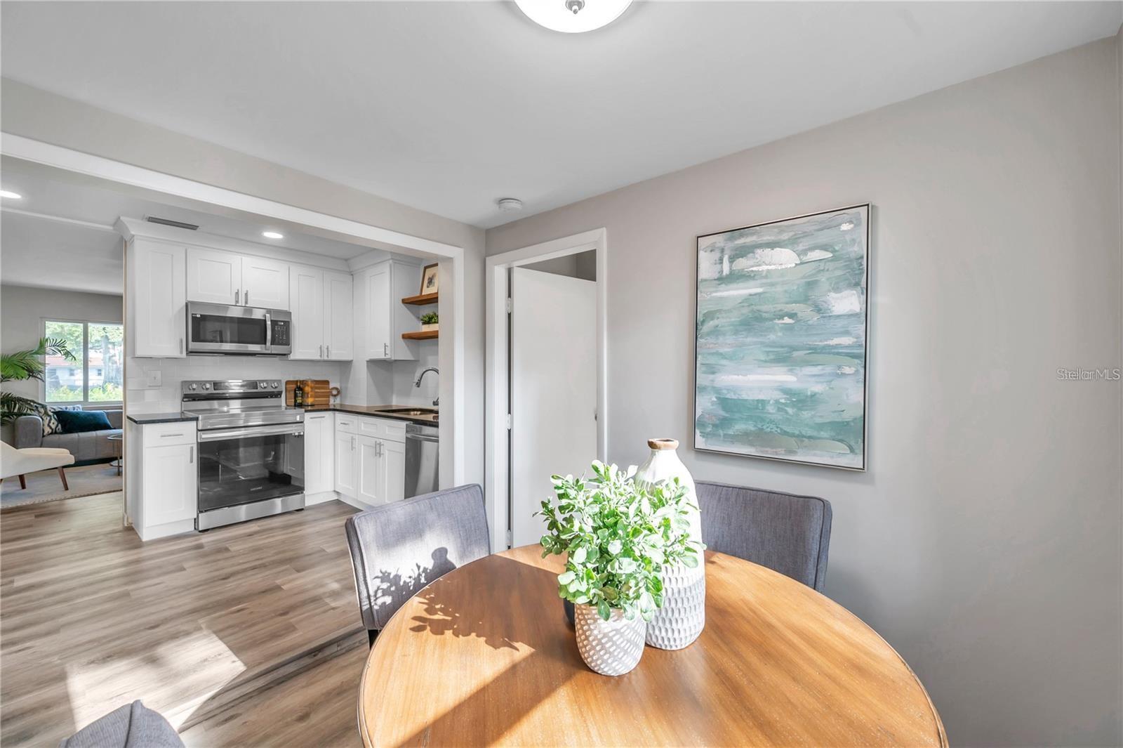 Image 21 of 58 For 8100 5th Street N