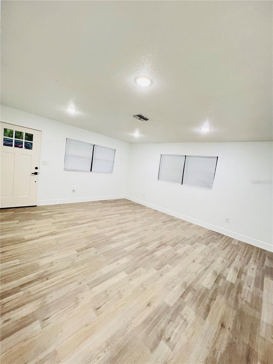 Image 11 of 21 For 1824 Kendrick Lane