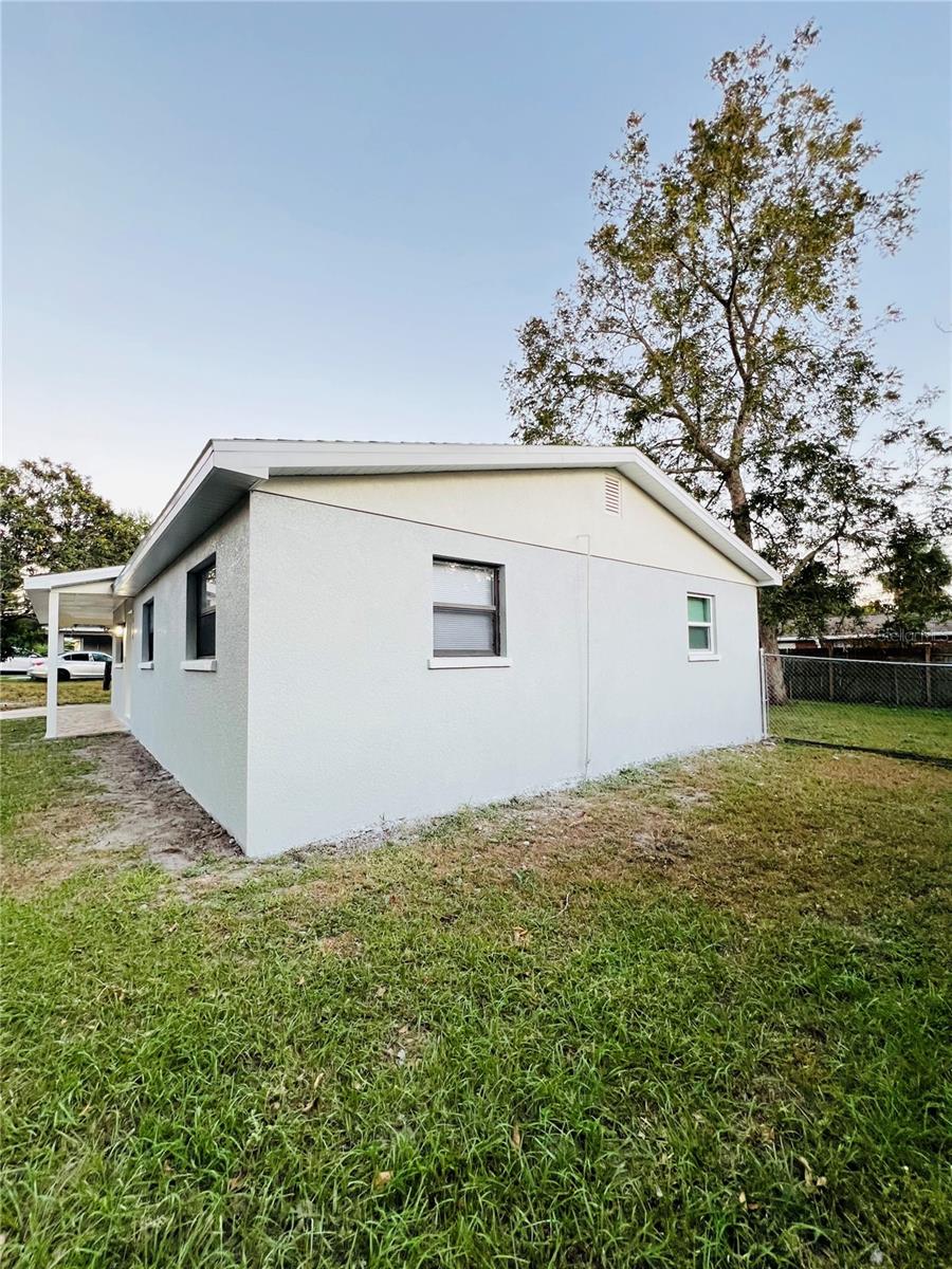 Image 3 of 21 For 1824 Kendrick Lane